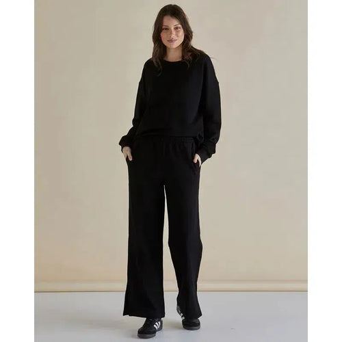 Pace Jogger / Black-Betty Basics-Shop At The Hive Ashburton-Lifestyle Store & Online Gifts